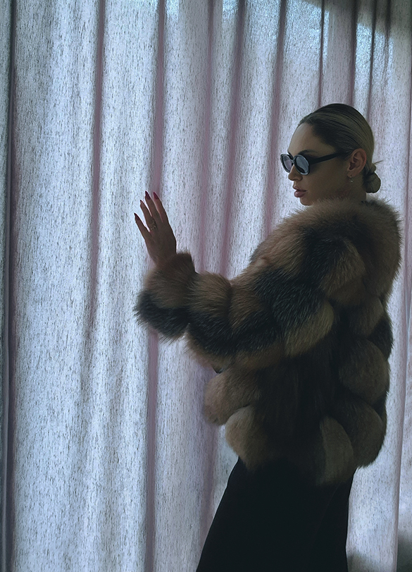 Luxurious look for every day