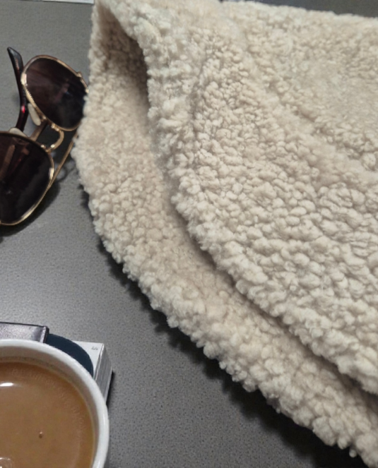 луксозна дамска шапка - 1