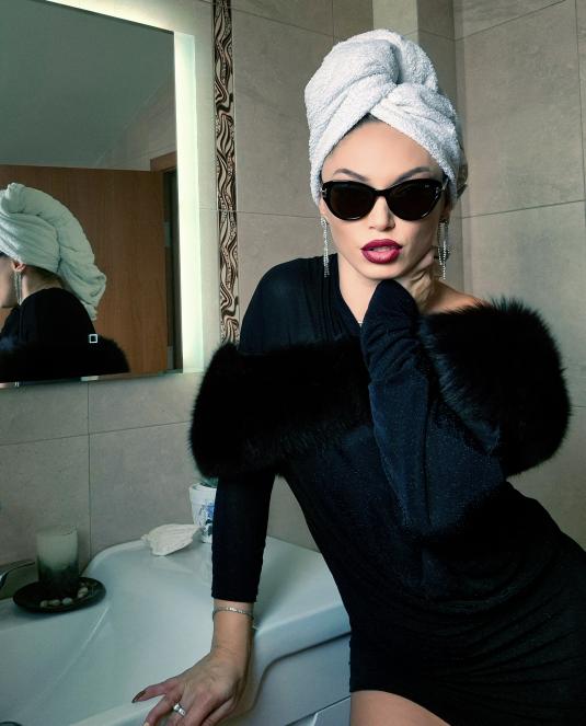 Черна яка от лисица