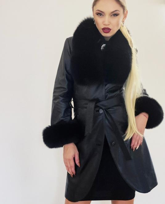 Дамско кожено палто BLACK LUXURY