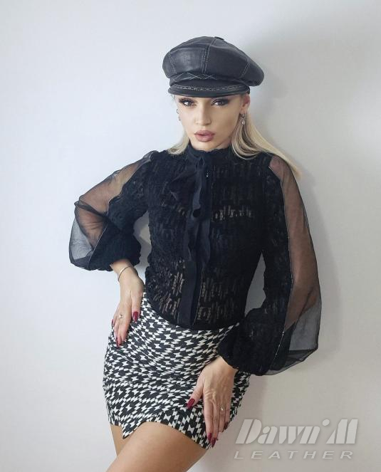 Дамски кожен каскет NIGHTLINE