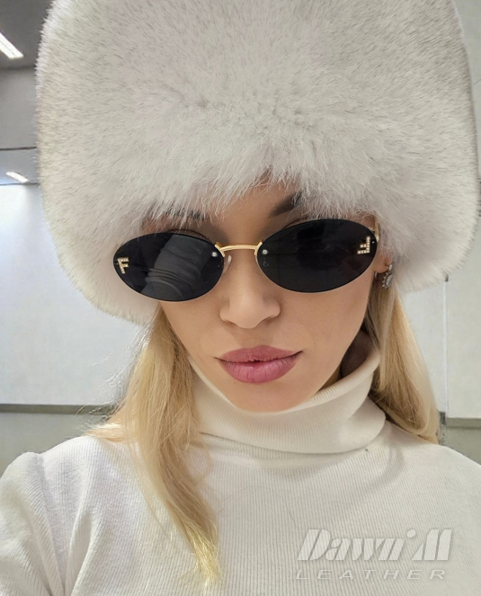 Луксозна дамска шапка от лисица Snow Fox Queen