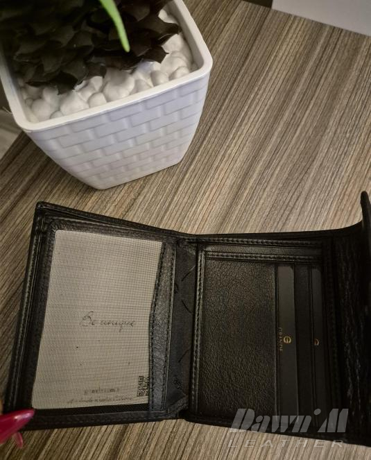 Луксозно дамско портмоне - 7