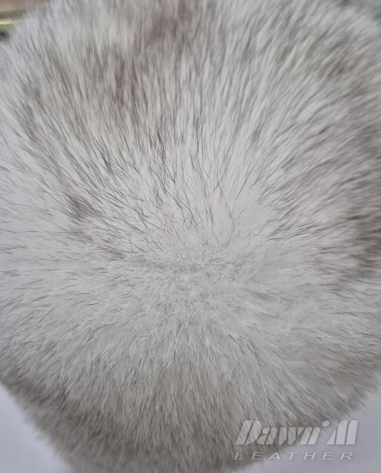 Луксозна дамска шапка от лисица Snow Fox Queen - 4