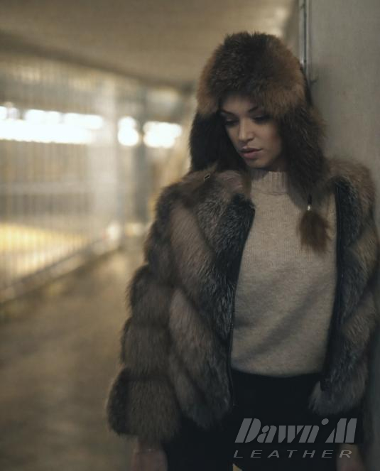 дамска кожена шапка - 1