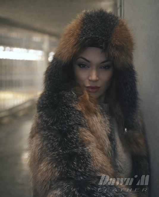 Луксозна кожена шапка FOX ONE