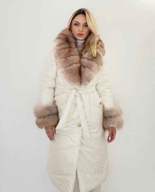 Дамско палто Shiny white and fur