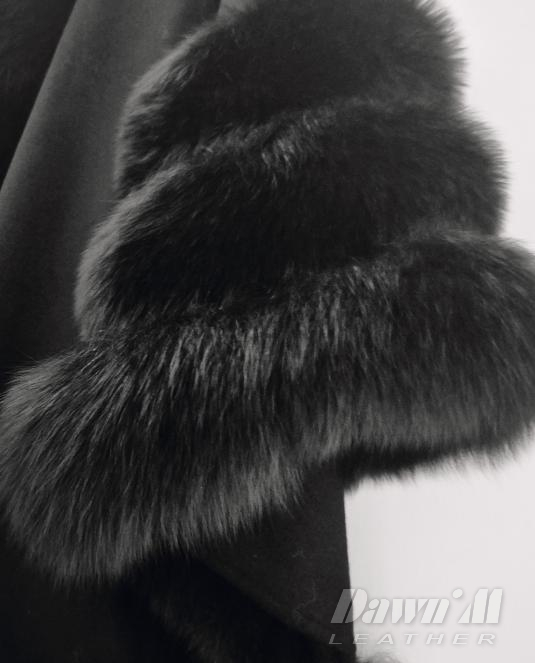 черна дамска кожена пелерина - 7