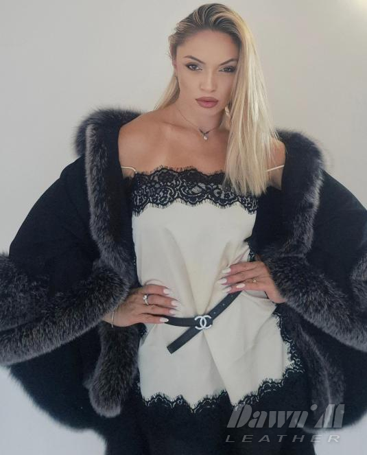 луксозна пелерина със сребърна лисица - 2