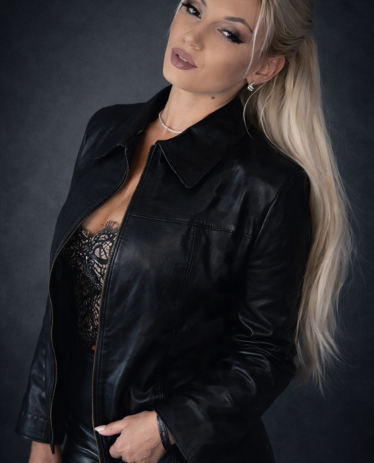 Дамско кожено яке ESSENCE LEATHER - 3